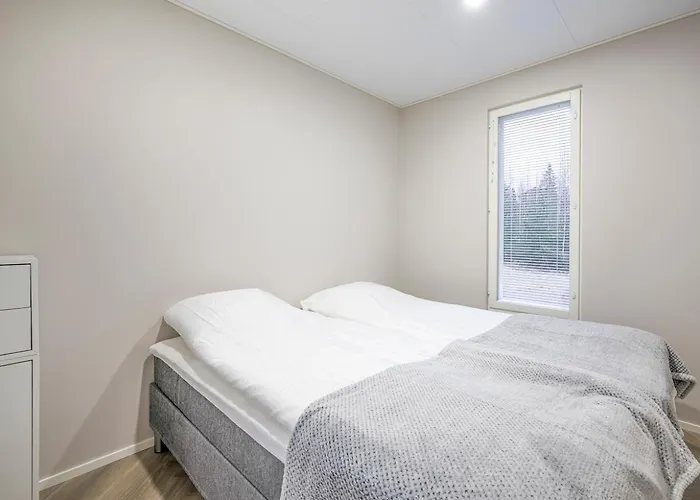 Luxury Joutsenranta By The *