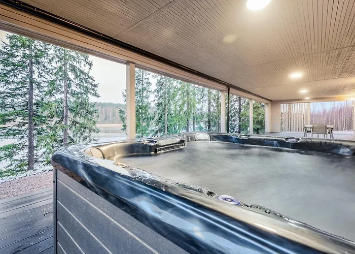 Luxury Joutsenranta By The *